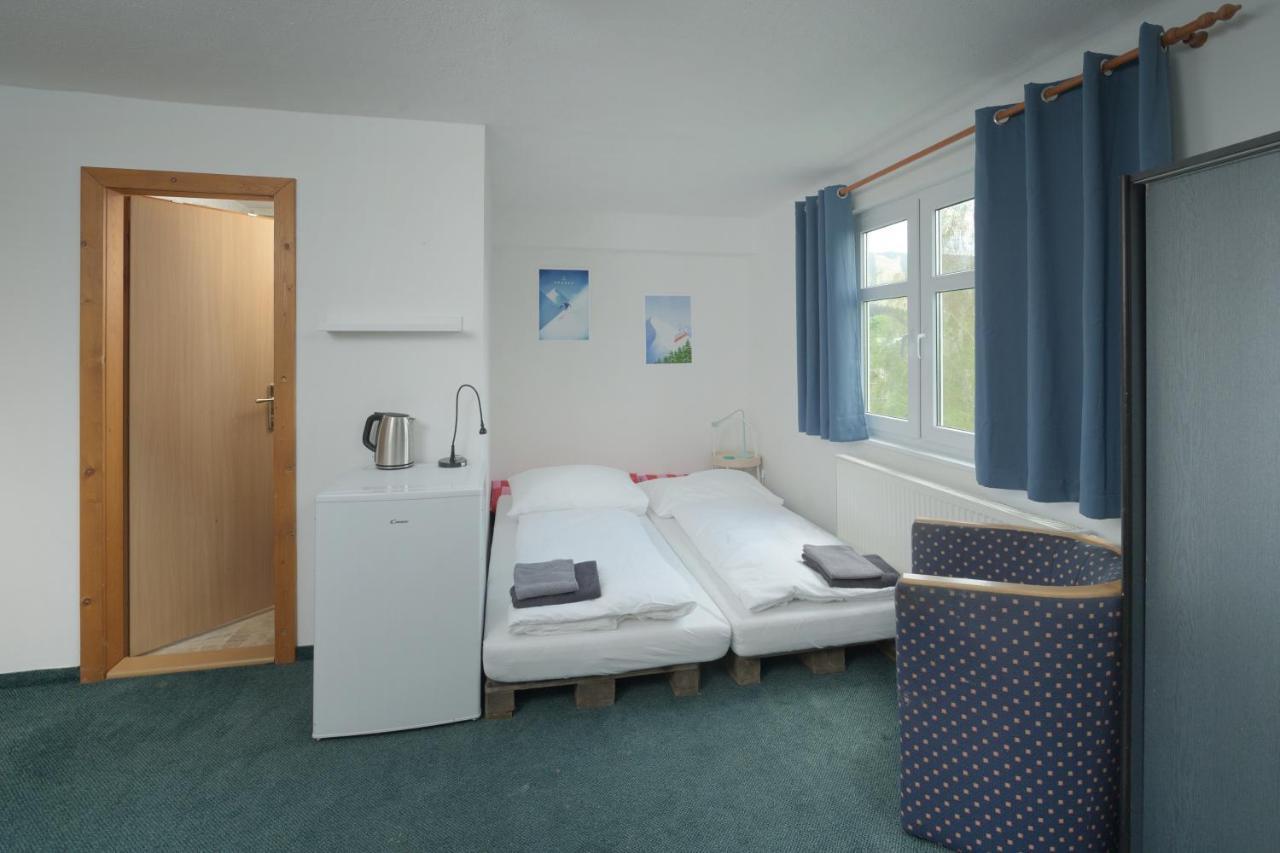 Astoria Inn Szpindlerowy Młyn Zewnętrze zdjęcie